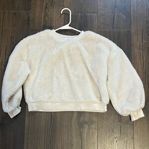 Girls  Fuzzy Cream long sleeve top. Wonder Nation. Size 10/12